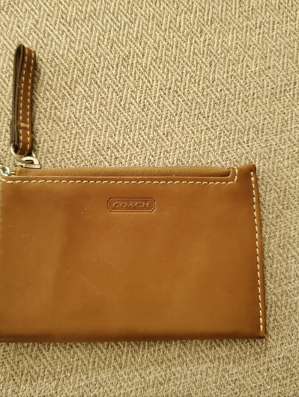 Coach Leather Card Holder Wallet w/ Keychain - Picture 2 of 3